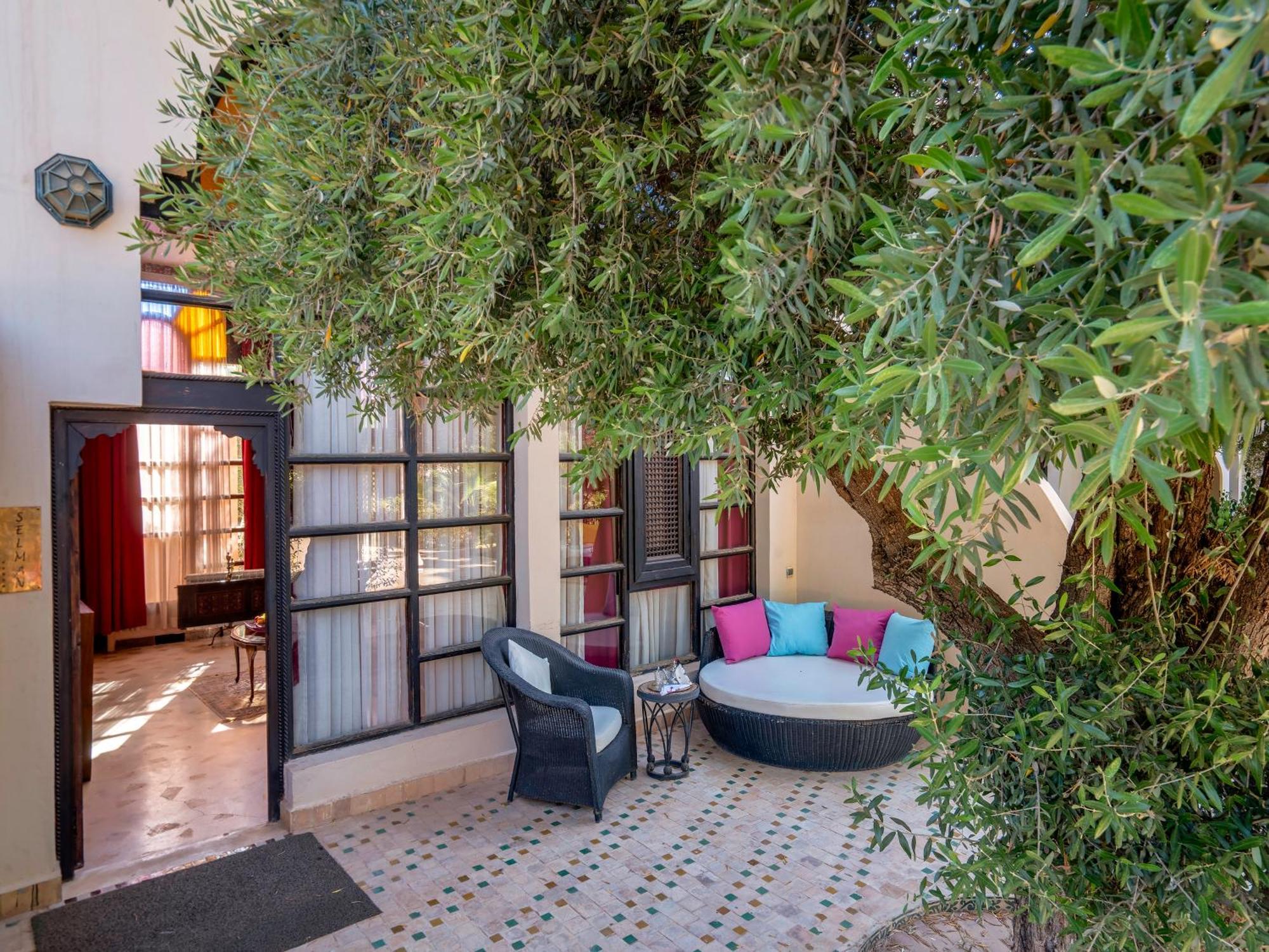 Riad Cle De Sol El Jem'a Ghemat Eksteriør billede