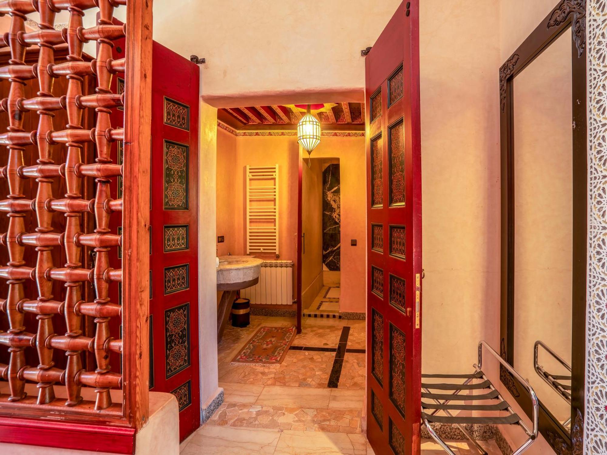 Riad Cle De Sol El Jem'a Ghemat Eksteriør billede