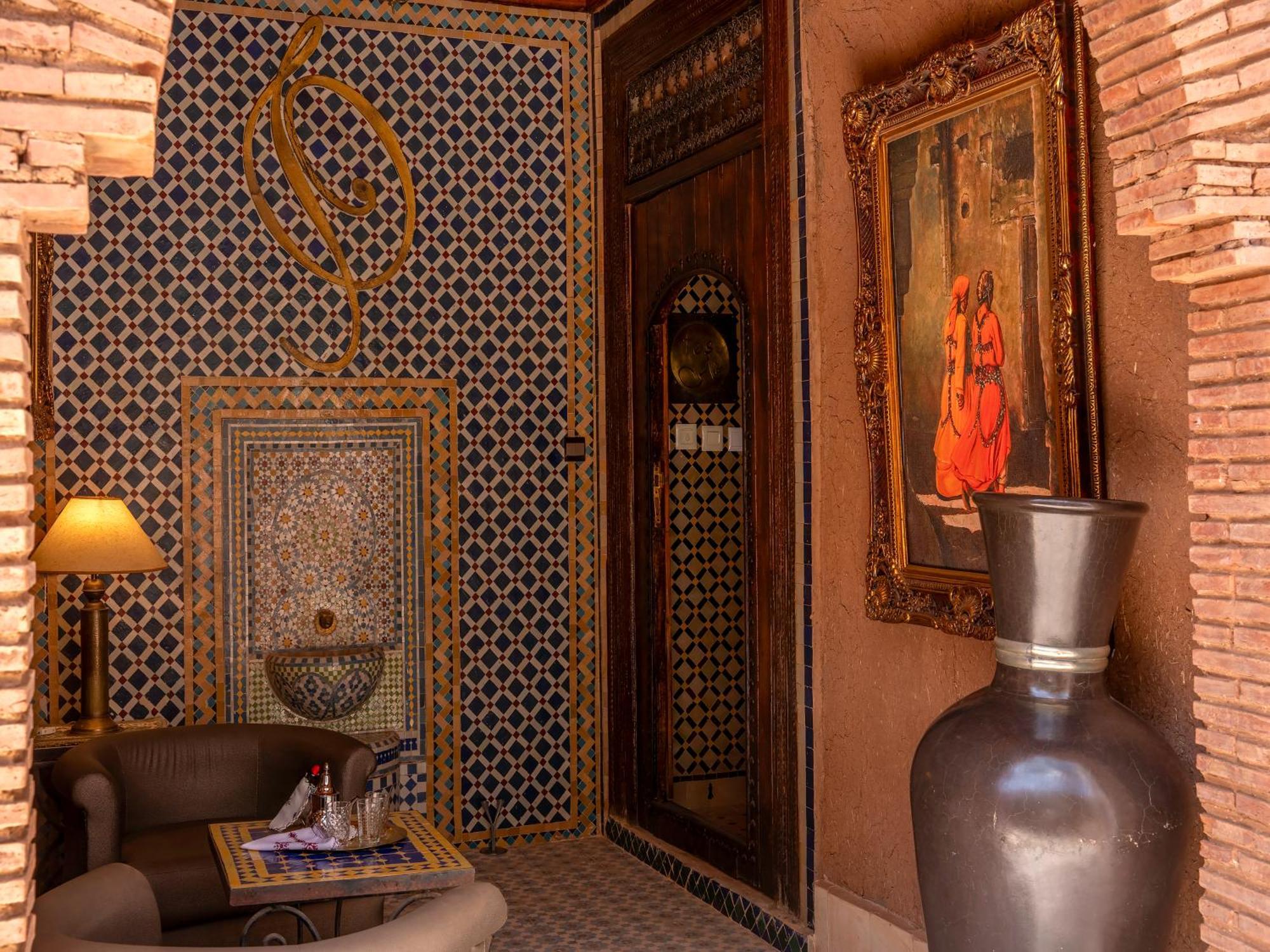 Riad Cle De Sol El Jem'a Ghemat Eksteriør billede